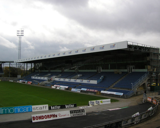 Rander Stadion Hovedtribunen6